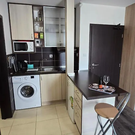 3, Slovenska 92 - 3 *